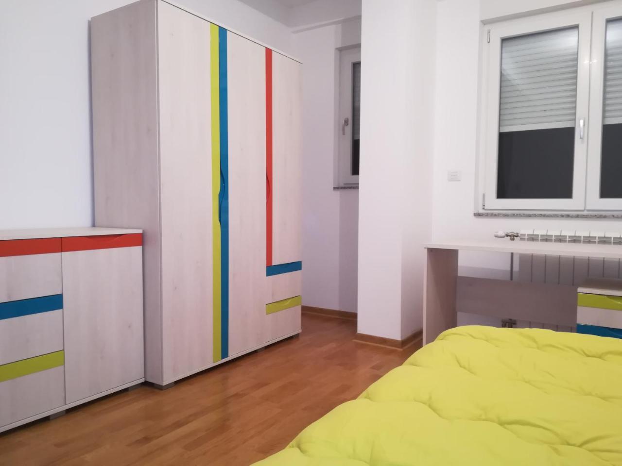 Butterfly Apartment Cacak Ngoại thất bức ảnh
