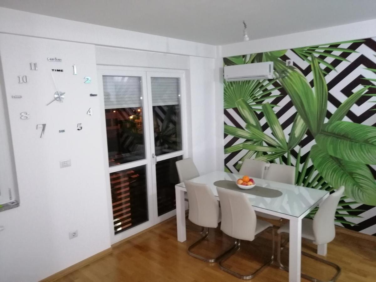 Butterfly Apartment Cacak Ngoại thất bức ảnh